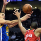 Illustration for article titled Steph Curry Is At It Again